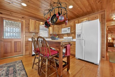 1186 Walnut Ridge Ellijay GA 30536