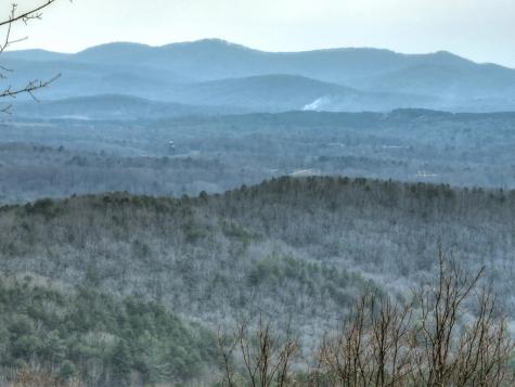 1186 Walnut Ridge Ellijay GA 30536