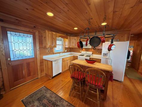 1186 Walnut Ridge Ellijay GA 30536