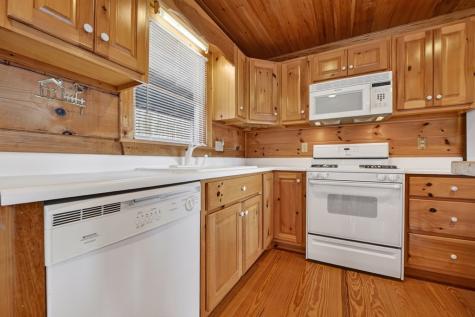 1186 Walnut Ridge Ellijay GA 30536
