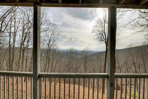 1186 Walnut Ridge Ellijay GA 30536