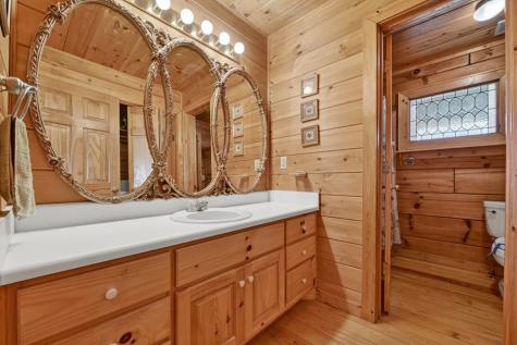1186 Walnut Ridge Ellijay GA 30536