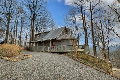 1186 Walnut Ridge Ellijay GA 30536