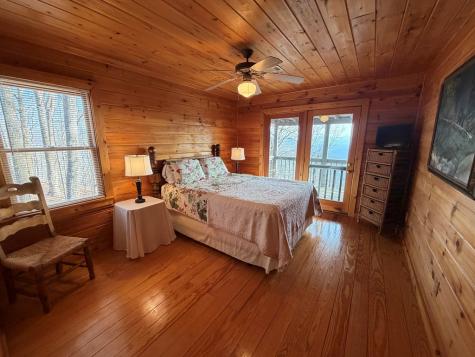 1186 Walnut Ridge Ellijay GA 30536