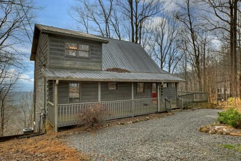 1186 Walnut Ridge Ellijay GA 30536