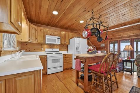1186 Walnut Ridge Ellijay GA 30536