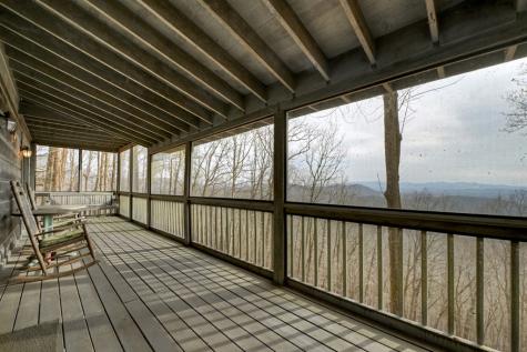 1186 Walnut Ridge Ellijay GA 30536