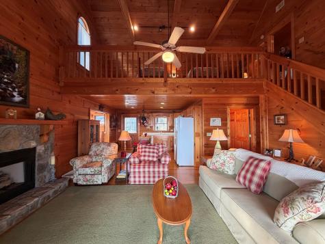 1186 Walnut Ridge Ellijay GA 30536