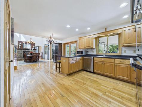 2563 Old Highway 64 Hayesville NC 28904