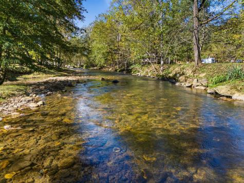 2563 Old Highway 64 Hayesville NC 28904