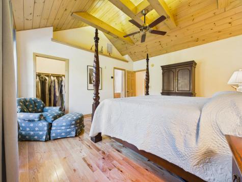 2563 Old Highway 64 Hayesville NC 28904