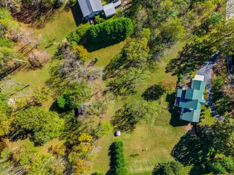 2563 Old Highway 64 Hayesville NC 28904
