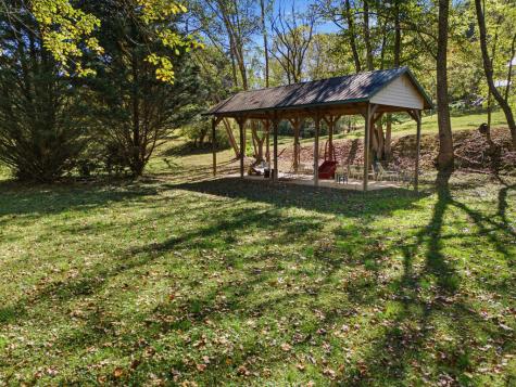 2563 Old Highway 64 Hayesville NC 28904