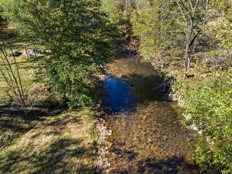 2563 Old Highway 64 Hayesville NC 28904