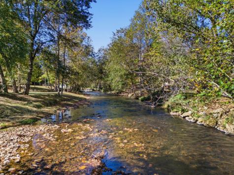 2563 Old Highway 64 Hayesville NC 28904