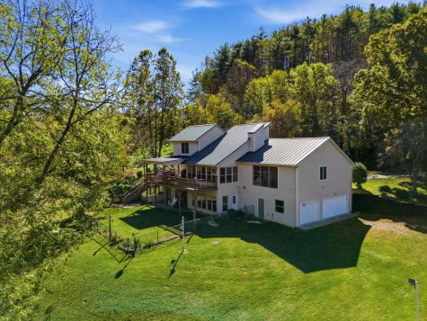 2563 Old Highway 64 Hayesville NC 28904