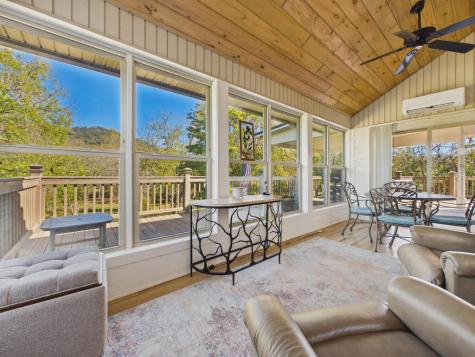 2563 Old Highway 64 Hayesville NC 28904