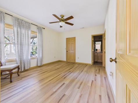 2563 Old Highway 64 Hayesville NC 28904