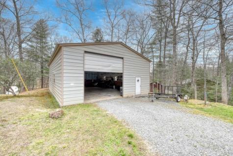 694 Hilltop Road Murphy NC 28906