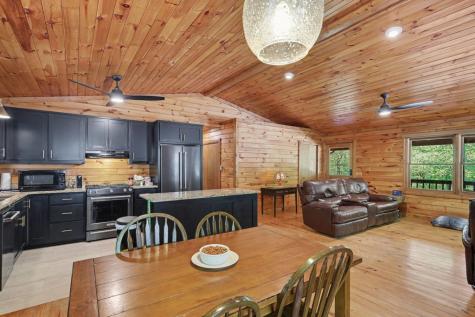 8 Stoney Brook Trail Hayesville NC 28904