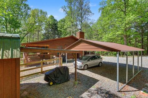 8 Stoney Brook Trail Hayesville NC 28904