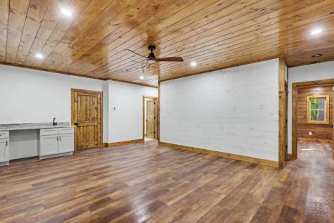 48 Woodleaf Road Morganton GA 30560