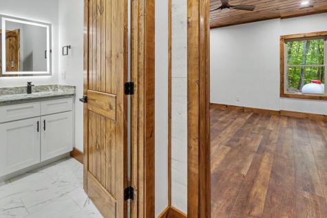 48 Woodleaf Road Morganton GA 30560