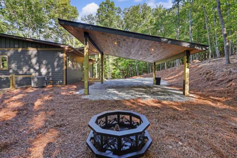 48 Woodleaf Road Morganton GA 30560