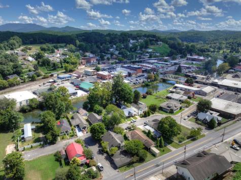 141 Central Avenue Copperhill TN 37317