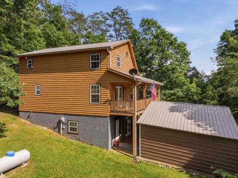2554 Rustic Ridge Trail Young Harris GA 30582
