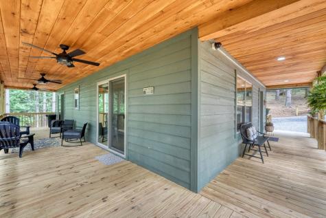 124 Lakeside Estates Drive Hayesville NC 28904
