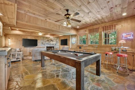 418 Lakeview Drive Blue Ridge GA 30513
