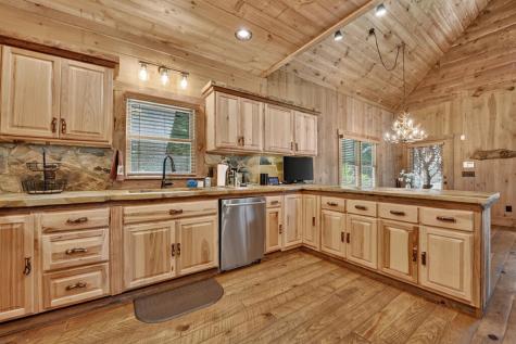 418 Lakeview Drive Blue Ridge GA 30513
