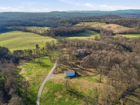 2086 Burnt Mountain Road Ellijay GA 30536