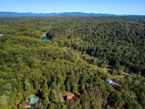 612 Newport Drive Ellijay GA 30540