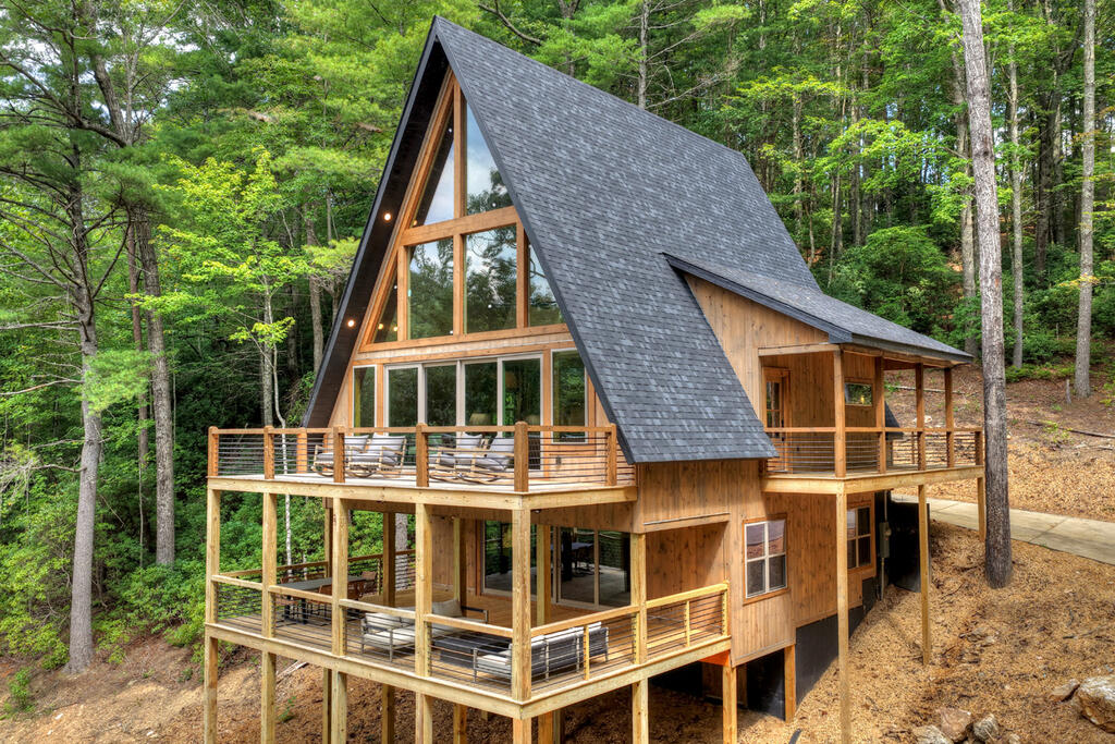 1821 Stanley Creek Road Cherry Log GA 30522