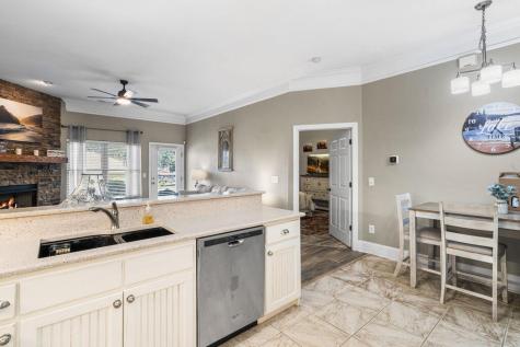 1726 #C Watercrest Way Young Harris GA 30582
