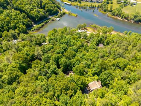 2102 Pooh Corner Hiawassee GA 30546