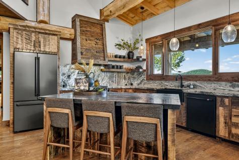 78 Green Ridge Mountain Blue Ridge GA 30513