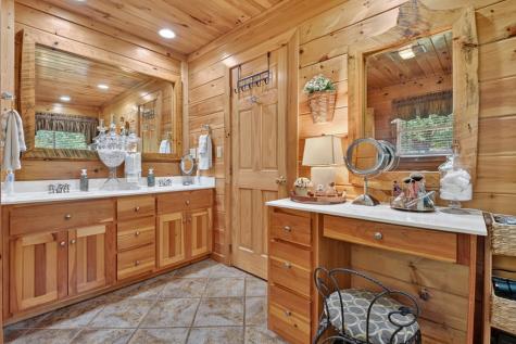 81 Cornerstone Court Mccaysville GA 30555