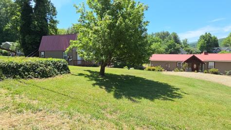1693 Chatuge Shores Hiawassee GA 30546