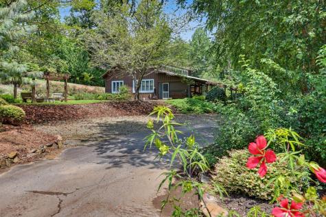 256 Low Gap Road Hayesville NC 28904