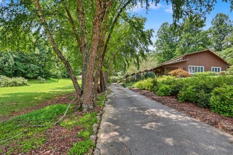 256 Low Gap Road Hayesville NC 28904