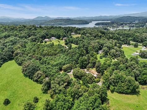 256 Low Gap Road Hayesville NC 28904