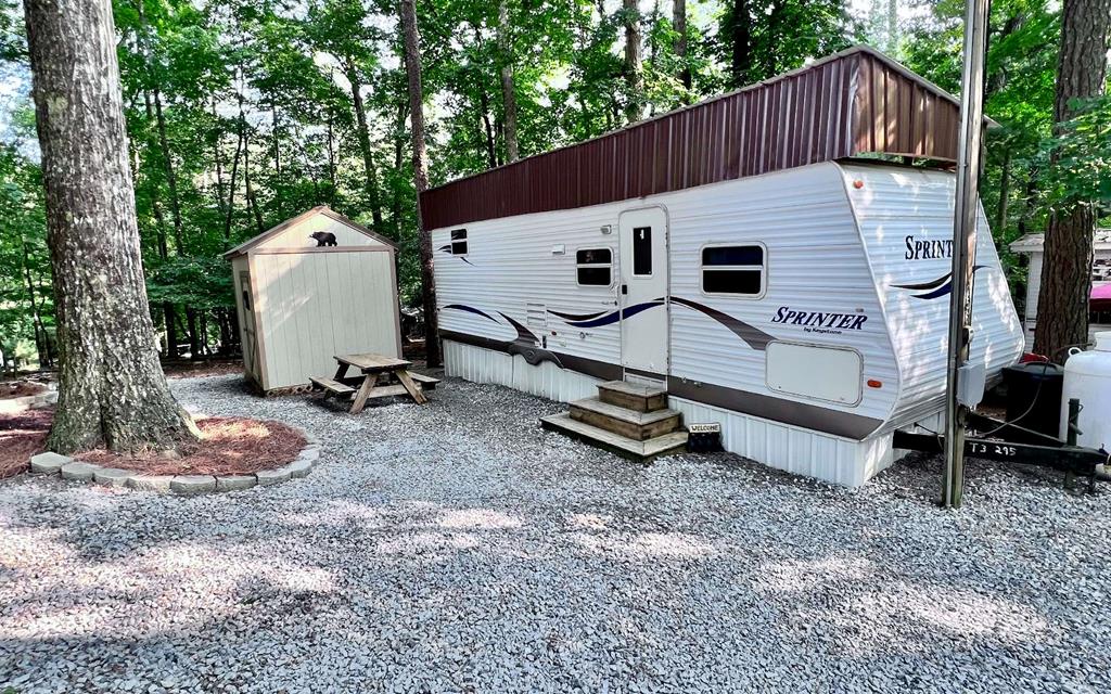 171 10th Street Ellijay GA 30540