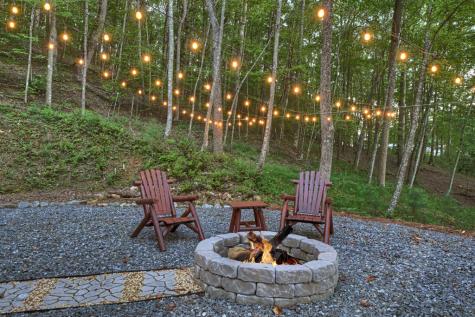 859 Hagin Circle Ellijay GA 30536