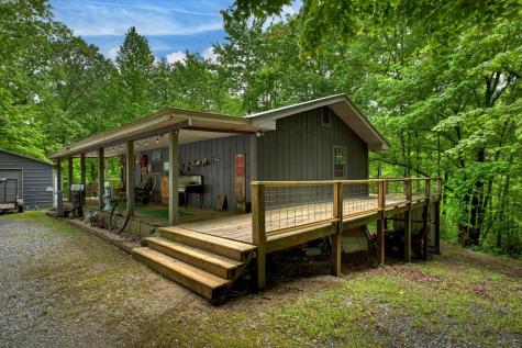 636 Bear Paw Trail Blue Ridge GA 30513
