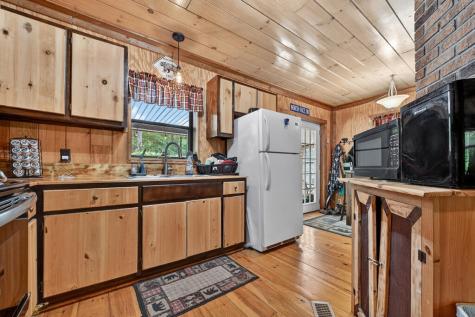 636 Bear Paw Trail Blue Ridge GA 30513