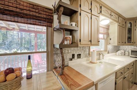 2108 Blackberry Mountain Road Ellijay GA 30536