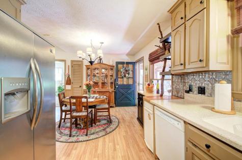 2108 Blackberry Mountain Road Ellijay GA 30536